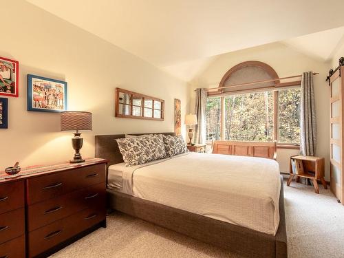 Chambre Ã  coucher principale - 305-170 Ch. De La Forêt, Mont-Tremblant, QC - Indoor Photo Showing Bedroom