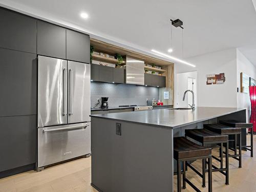 Kitchen - 104-1000 Allée De Verbier, Mont-Tremblant, QC - Indoor Photo Showing Kitchen With Upgraded Kitchen