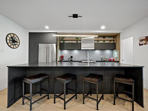 Kitchen - 104-1000 Allée De Verbier, Mont-Tremblant, QC - Indoor Photo Showing Kitchen With Upgraded Kitchen