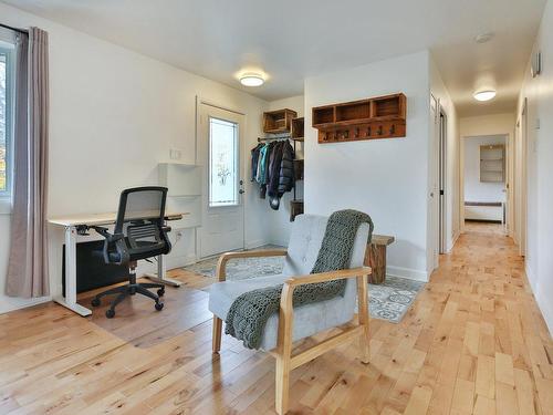 Living room - 28 Rue Des Pins, Saint-Basile-Le-Grand, QC - Indoor Photo Showing Office