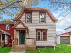 24 Tulip Street  Dartmouth, NS B3A 2S6