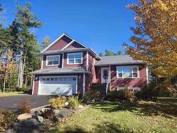 143 Heatherglen Drive  Beaver Bank, NS B4G 0A2