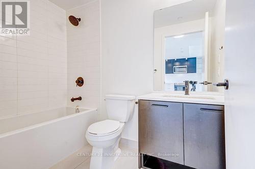 533 - 2300 St Clair Avenue W, Toronto, ON - Indoor Photo Showing Bathroom