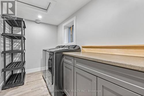 7957 Argyle Street, Southwold (Fingal), ON - Indoor Photo Showing Laundry Room