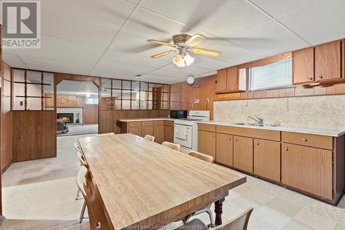 70 Fryer Street, Amherstburg, ON - Indoor Photo Showing Kitchen With Double Sink