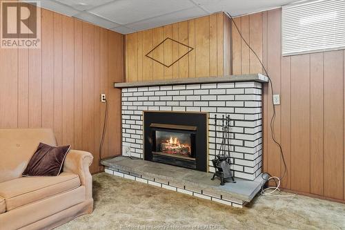 70 Fryer Street, Amherstburg, ON - Indoor Photo Showing Living Room With Fireplace