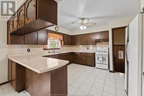 70 Fryer Street, Amherstburg, ON - Indoor Photo Showing Kitchen