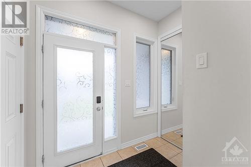 147 Pictou Crescent, Ottawa, ON - Indoor Photo Showing Other Room