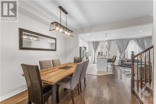 147 Pictou Crescent, Ottawa, ON - Indoor Photo Showing Dining Room