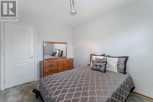 32 Jade Crescent, Brampton, ON - Indoor Photo Showing Bedroom