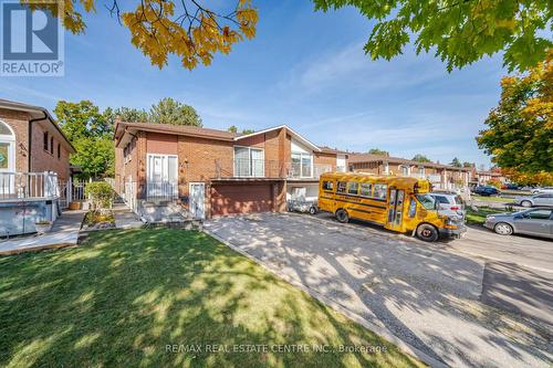 32 Jade Crescent, Brampton, ON - Outdoor With Deck Patio Veranda