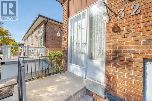 32 Jade Crescent, Brampton, ON - Outdoor With Exterior