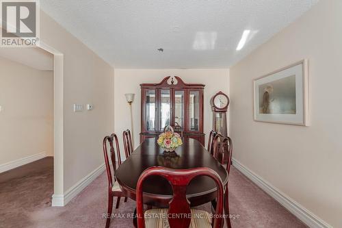 32 Jade Crescent, Brampton, ON - Indoor Photo Showing Dining Room