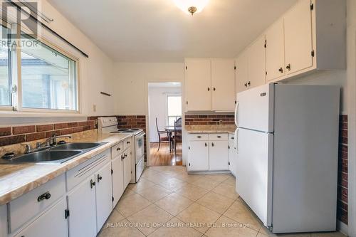 61 Nicholas Street, Quinte West, ON - Indoor Photo Showing Kitchen With Double Sink