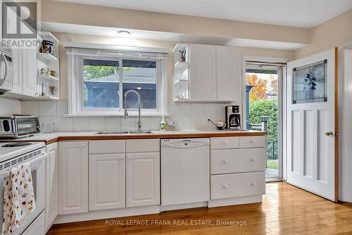 1365 Dobbin Avenue, Peterborough (Monaghan), ON - Indoor Photo Showing Kitchen With Double Sink