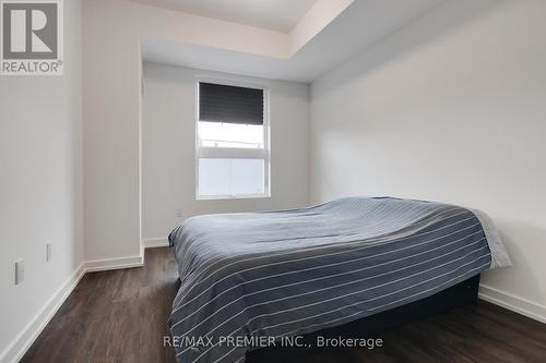 208 - 430 Essa Road, Barrie, ON - Indoor Photo Showing Bedroom