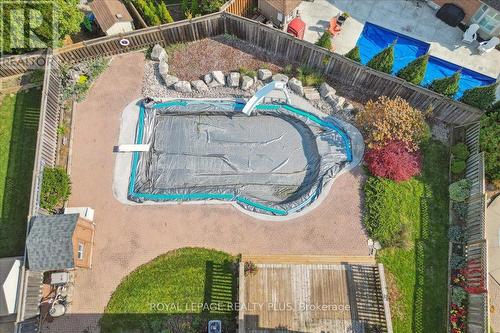 1413 Thistledown Road, Oakville, ON - Outdoor With In Ground Pool