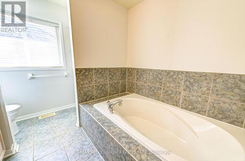 41 Hiberton Crescent, Brampton, ON - Indoor Photo Showing Bathroom