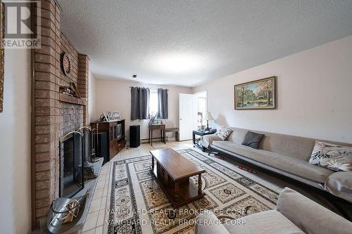 5 Norris Place, Toronto, ON - Indoor Photo Showing Living Room With Fireplace