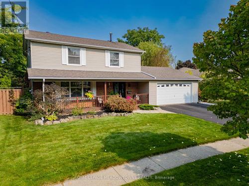 10 Baylor Crescent, Halton Hills, ON - Outdoor With Deck Patio Veranda With Facade