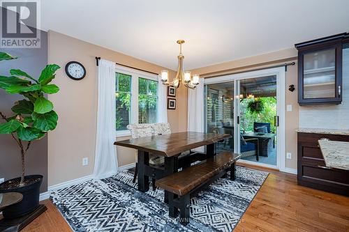 10 Baylor Crescent, Halton Hills, ON - Indoor Photo Showing Dining Room