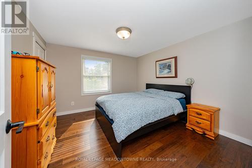 10 Baylor Crescent, Halton Hills, ON - Indoor Photo Showing Bedroom