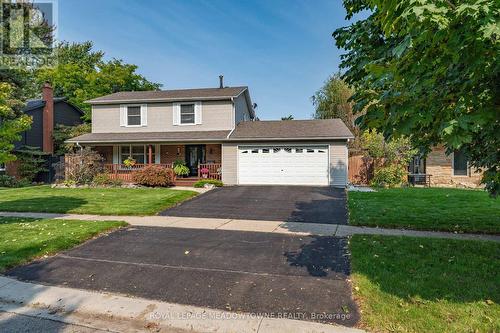 10 Baylor Crescent, Halton Hills, ON - Outdoor With Facade