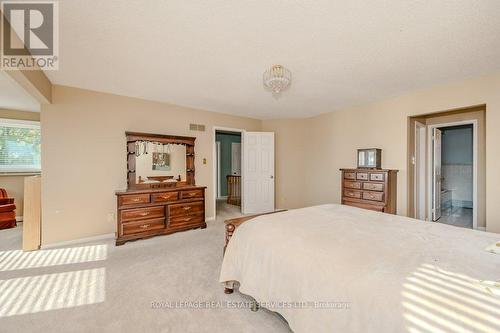 423 Parklane Road, Oakville, ON - Indoor Photo Showing Bedroom