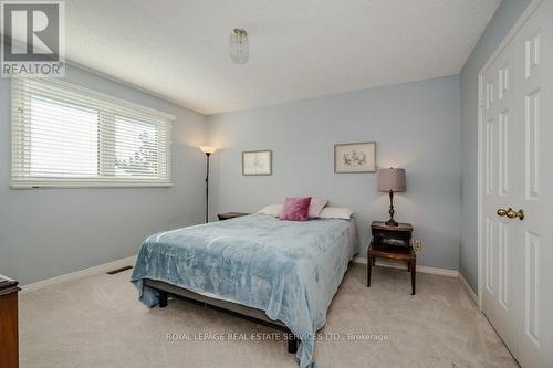 423 Parklane Road, Oakville, ON - Indoor Photo Showing Bedroom