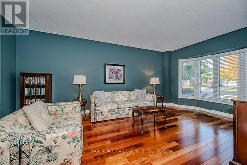 423 Parklane Road, Oakville, ON - Indoor Photo Showing Other Room