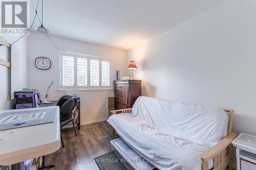 216A - 1099 Clonsilla Avenue, Peterborough, ON - Indoor Photo Showing Bedroom