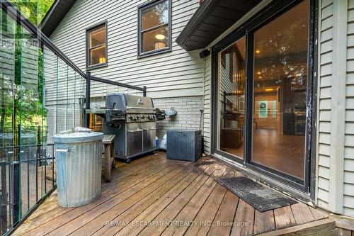 33 Cumminsville Drive, Hamilton, ON - Outdoor With Deck Patio Veranda With Exterior