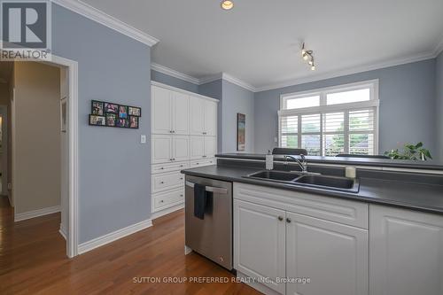 58 - 505 Blue Jay Drive, London, ON - Indoor Photo Showing Kitchen With Double Sink