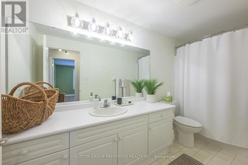 58 - 505 Blue Jay Drive, London, ON - Indoor Photo Showing Bathroom