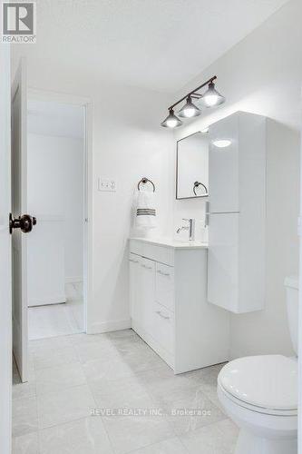 22 - 760 Berkshire Drive, London, ON - Indoor Photo Showing Bathroom