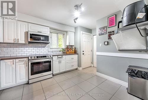 32 - 311 Vesta Road, London, ON - Indoor Photo Showing Kitchen