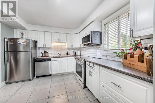 32 - 311 Vesta Road, London, ON - Indoor Photo Showing Kitchen With Upgraded Kitchen