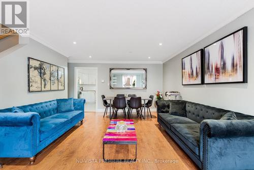 32 - 311 Vesta Road, London, ON - Indoor Photo Showing Living Room