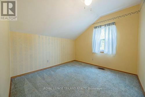 8 Hamilton Street, St. Thomas, ON - Indoor Photo Showing Other Room