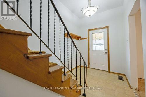 8 Hamilton Street, St. Thomas, ON - Indoor Photo Showing Other Room