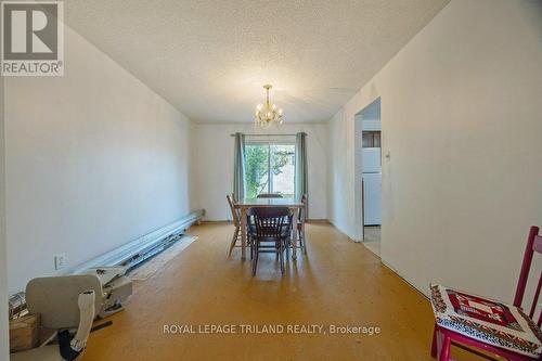 8 Hamilton Street, St. Thomas, ON - Indoor