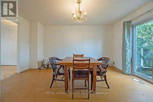 8 Hamilton Street, St. Thomas, ON - Indoor Photo Showing Dining Room