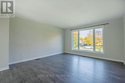 6 Erinlea Drive, St. Thomas, ON - Indoor Photo Showing Other Room