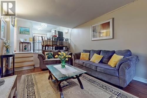 7 - 61 Driftwood Avenue, Toronto, ON - Indoor Photo Showing Living Room