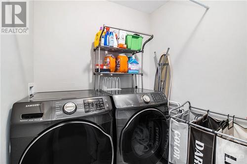 112 Livorno Court, Ottawa, ON - Indoor Photo Showing Laundry Room