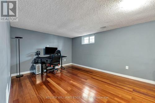 23 Regis Court, Hamilton, ON - Indoor Photo Showing Other Room