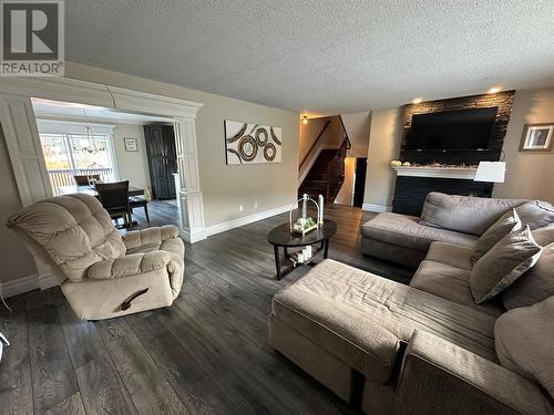 24 Stakes Pond Road, La Scie, NL - Indoor Photo Showing Living Room