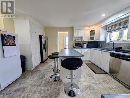 179 Elizabeth Street, Corner Brook, NL - Indoor Photo Showing Kitchen