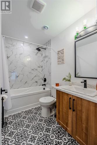 13 Diamond Marsh Drive, St. John'S, NL - Indoor Photo Showing Bathroom