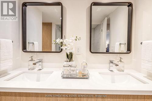 2008 - 175 Cumberland Street, Toronto, ON - Indoor Photo Showing Bathroom